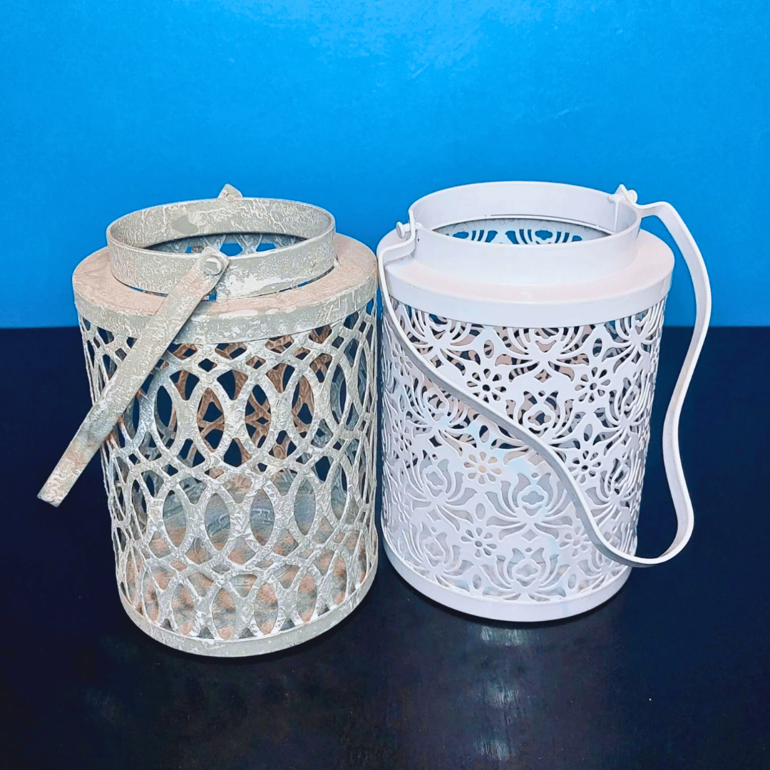 Fanales metálicos vintage color blanco y gris con manilla.