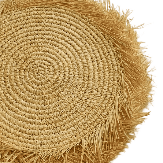 Individual redondo de rafia tejido color natural diseño playero
